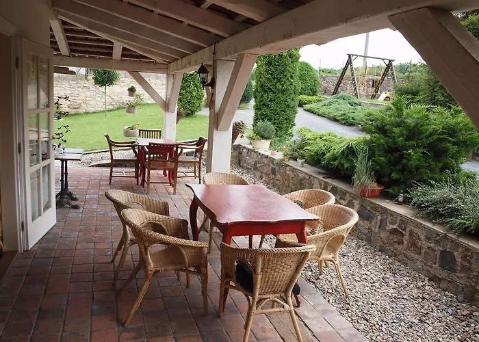 Guest house V Polich