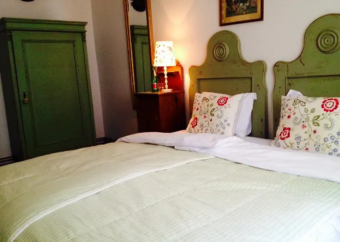 V Polích 3* Malé Číčovice