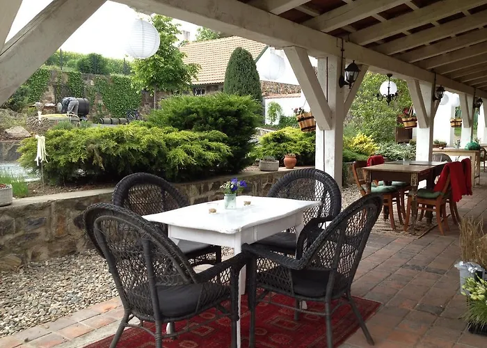 Guest house V Polich