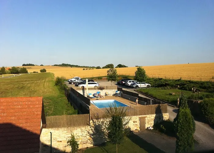 V Polích 3* Malé Číčovice