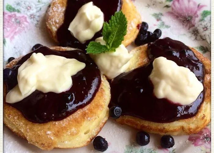 V Polich Male Cicovice